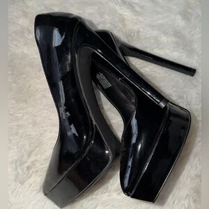 Madden Girl Black Patent Platform Stiletto Pumps